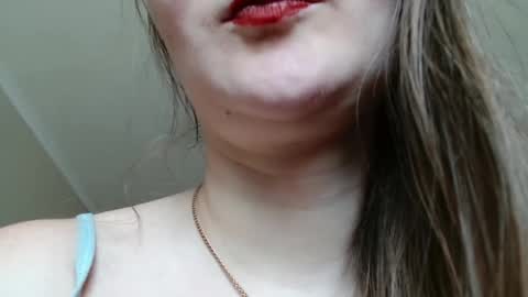 KiraGoldens online show from 03-26-26, 12:11