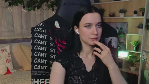 Kira    online show from 03-09-25, 09:36