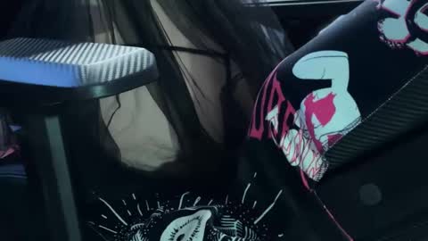 Kira    online show from 03-11-25, 11:44