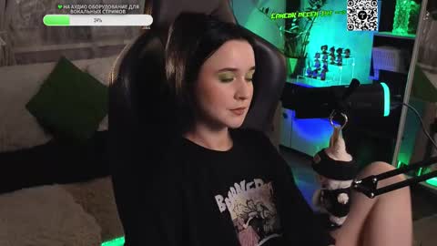 Kira    online show from 10-16-25, 10:11