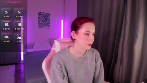 Kira online show from 02-09-26, 10:19