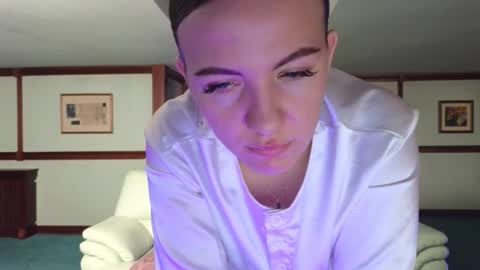  Kira  online show from 12-05-25, 02:31