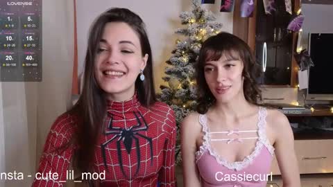 Kira cute online show from 01-12-25, 03:46