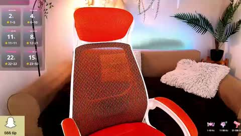kiraxmoon online show from 03-07-25, 12:37
