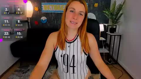 kiraxmoon online show from 09-14-25, 06:23
