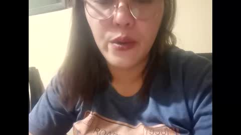Snapshot of kiray20 chatting on 12-11-24, 06:14 kiray20 online show from 12-11-24, 06:14