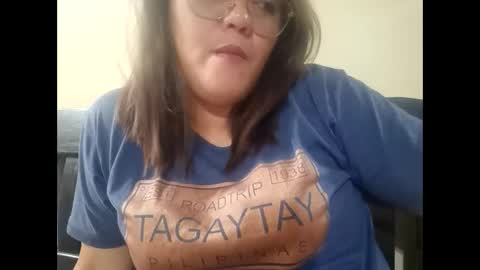 Snapshot of kiray20 chatting on 12-11-24, 01:17 kiray20 online show from 12-11-24, 01:17