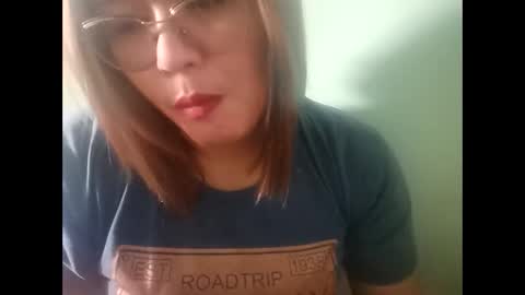 Snapshot of kiray20 chatting on 01-10-25, 07:04 kiray20 online show from 01-10-25, 07:04