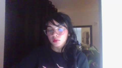 Kiri online show from 02-14-25, 05:19