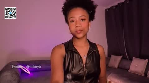 See you in a few minutes today December 1st. online show from 11-30-25, 06:06