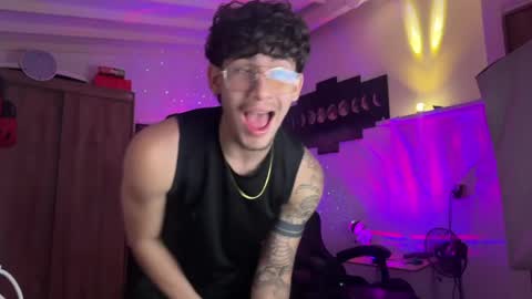 Snapshot of kisan_smith chatting on 04-05-26, 03:15 Kisan online show from 04-05-26, 03:15