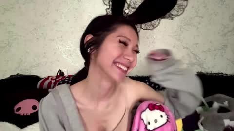 Snapshot of kishagray chatting on 05-24-26, 01:05 Hina online show from 05-24-26, 01:05
