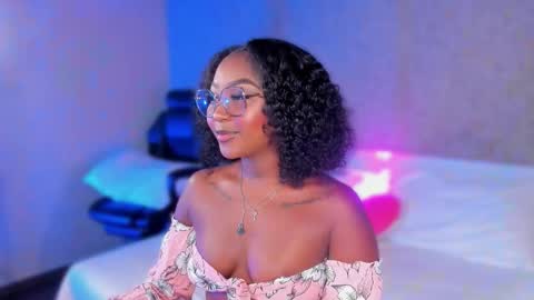 kishalove_ online show from 11-08-25, 10:15