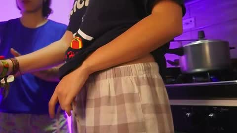 kishiranma online show from 10-20-25, 09:59