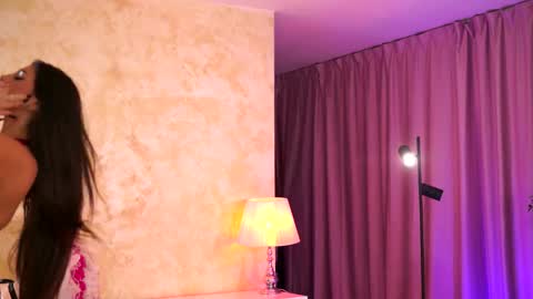 Kiss Jess online show from 01-11-26, 08:14