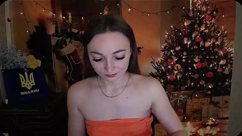 Valeria online show from 12-21-24, 09:55