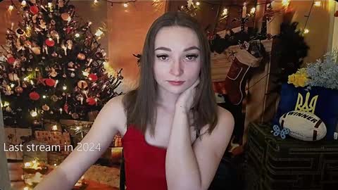 Valeria online show from 12-31-24, 08:04