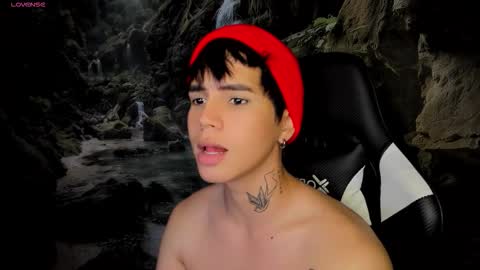 kiss_whitee online show from 03-20-26, 12:37