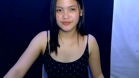 kissablepinay_olivia online show from 09-19-25, 01:51