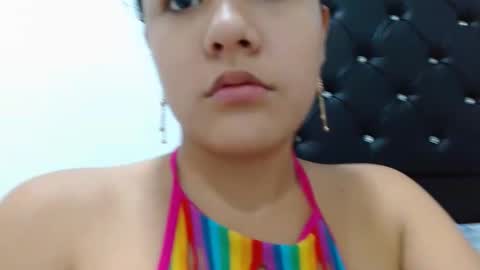 Snapshot of kissandfire chatting on 10-21-25, 04:57 kiss and fire online show from 10-21-25, 04:57