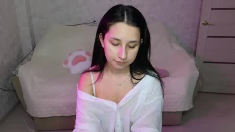Snapshot of kisses_eva chatting on 05-29-26, 12:14 Hot Eva online show from 05-29-26, 12:14