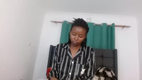 Snapshot of kisses_galore chatting on 07-19-26, 07:06 kisses_galore online show from 07-19-26, 07:06