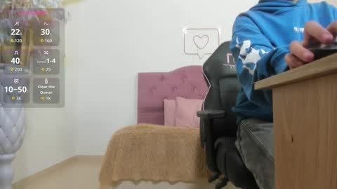 KISSI  online show from 10-10-25, 11:42