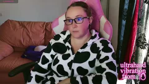 kissica online show from 12-31-24, 12:25