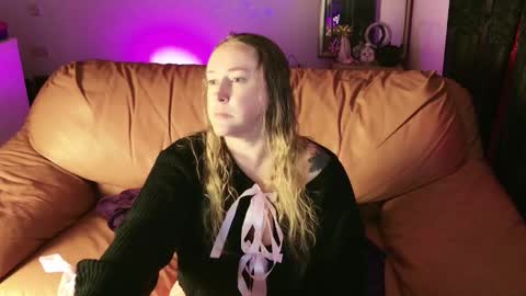 kissica online show from 01-15-25, 04:54