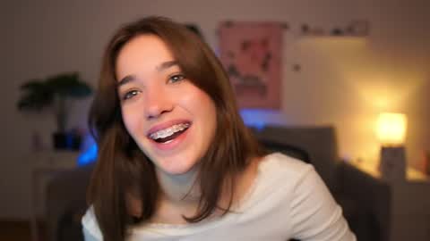 Sisi online show from 10-09-25, 01:20