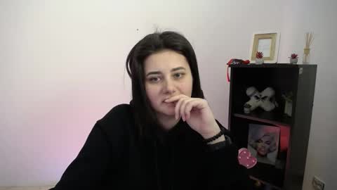 kissleoxx online show from 01-06-26, 03:16