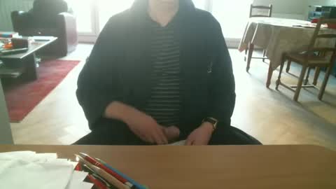 kisslog1 online show from 01-11-25, 08:54