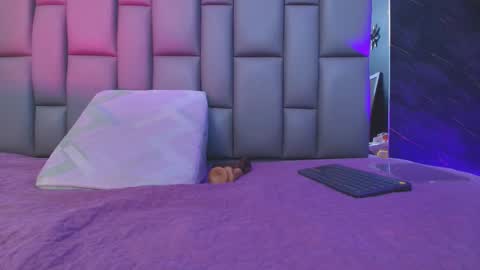 BELLA FLAME online show from 09-25-25, 07:06