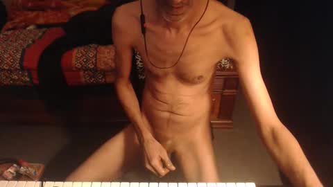 Your Man online show from 11-21-25, 07:40