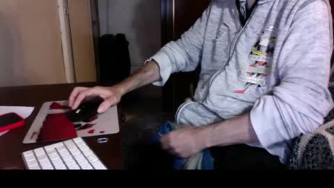 kissofbanned1983 online show from 11-13-25, 07:02