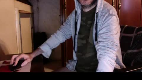 kissofbanned1983 online show from 12-23-25, 10:35