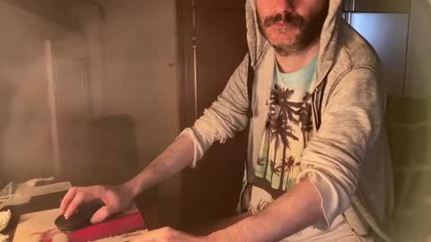 kissofbanned1983 online show from 05-04-26, 08:43