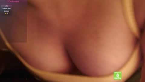 Snapshot of kisspriya chatting on 02-24-26, 07:45 J online show from 02-24-26, 07:45