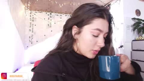 Helena and Brad online show from 11-07-25, 07:47