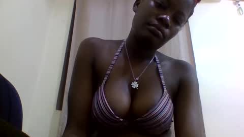 Snapshot of kissybabe01 chatting on 10-10-25, 07:46 kissybabe01 online show from 10-10-25, 07:46