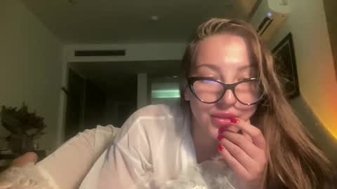 Snapshot of kit_kata chatting on 02-21-26, 06:53 Kit kata online show from 02-21-26, 06:53