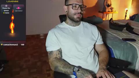 kite__ online show from 03-10-26, 03:39