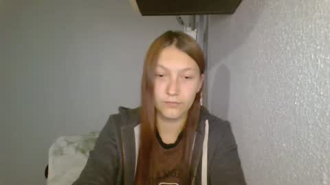 Snapshot of kiti_kitiss chatting on 10-12-25, 01:54 kiti_kitiss online show from 10-12-25, 01:54