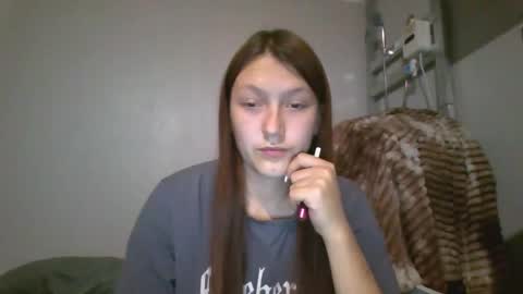 Snapshot of kiti_kitiss chatting on 10-17-25, 03:03 kiti_kitiss online show from 10-17-25, 03:03