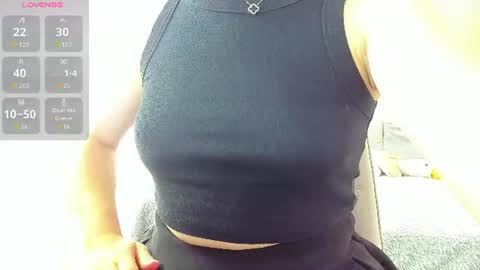 kitkatvel online show from 06-13-26, 05:49