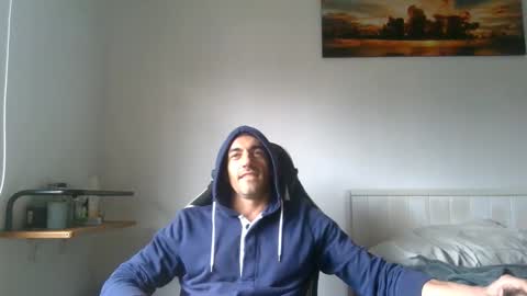 Steve Cocks online show from 05-09-26, 02:00