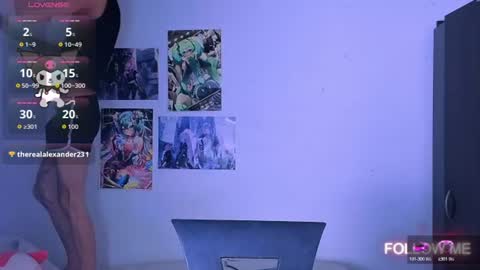 Snapshot of kitsuneplay_ chatting on 07-23-26, 01:58 Salvatore online show from 07-23-26, 01:58