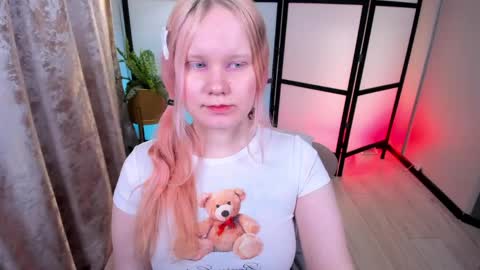 kittenxoann online show from 04-18-26, 07:58