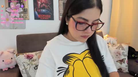 Snapshot of kittenxy_ chatting on 01-15-26, 08:23 kitten online show from 01-15-26, 08:23