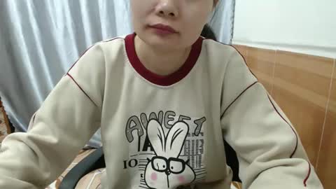 kitti_baby2x online show from 11-24-25, 01:38